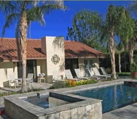 Triangle Inn Clothing Optional Resort For Men Παλμ Σπρινγκς Εξωτερικό φωτογραφία